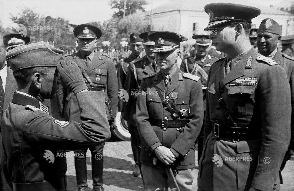  Встреча короля Михая и маршала Антонеску   6